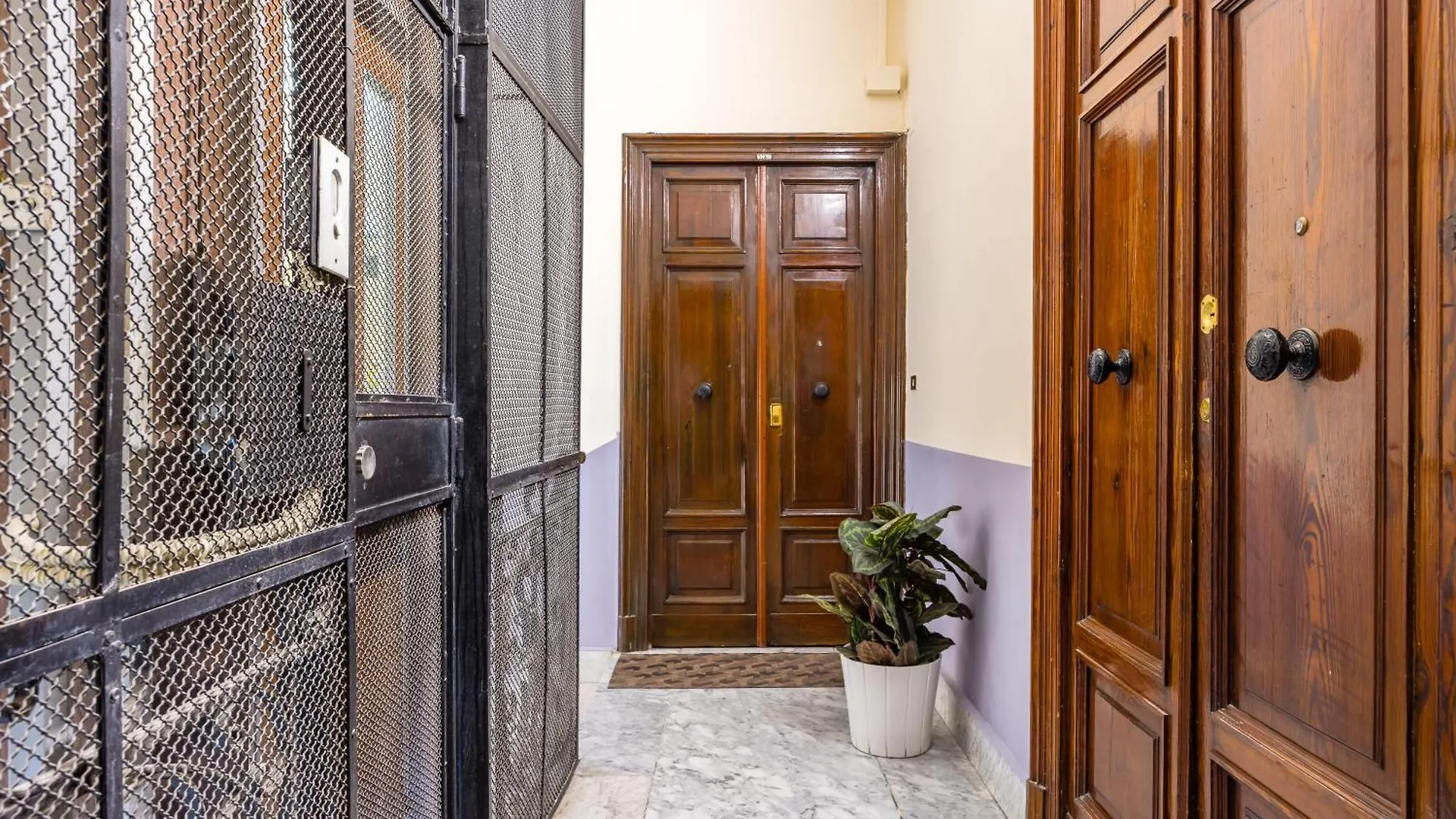 Apartment Blu Suite By Napoliapartments