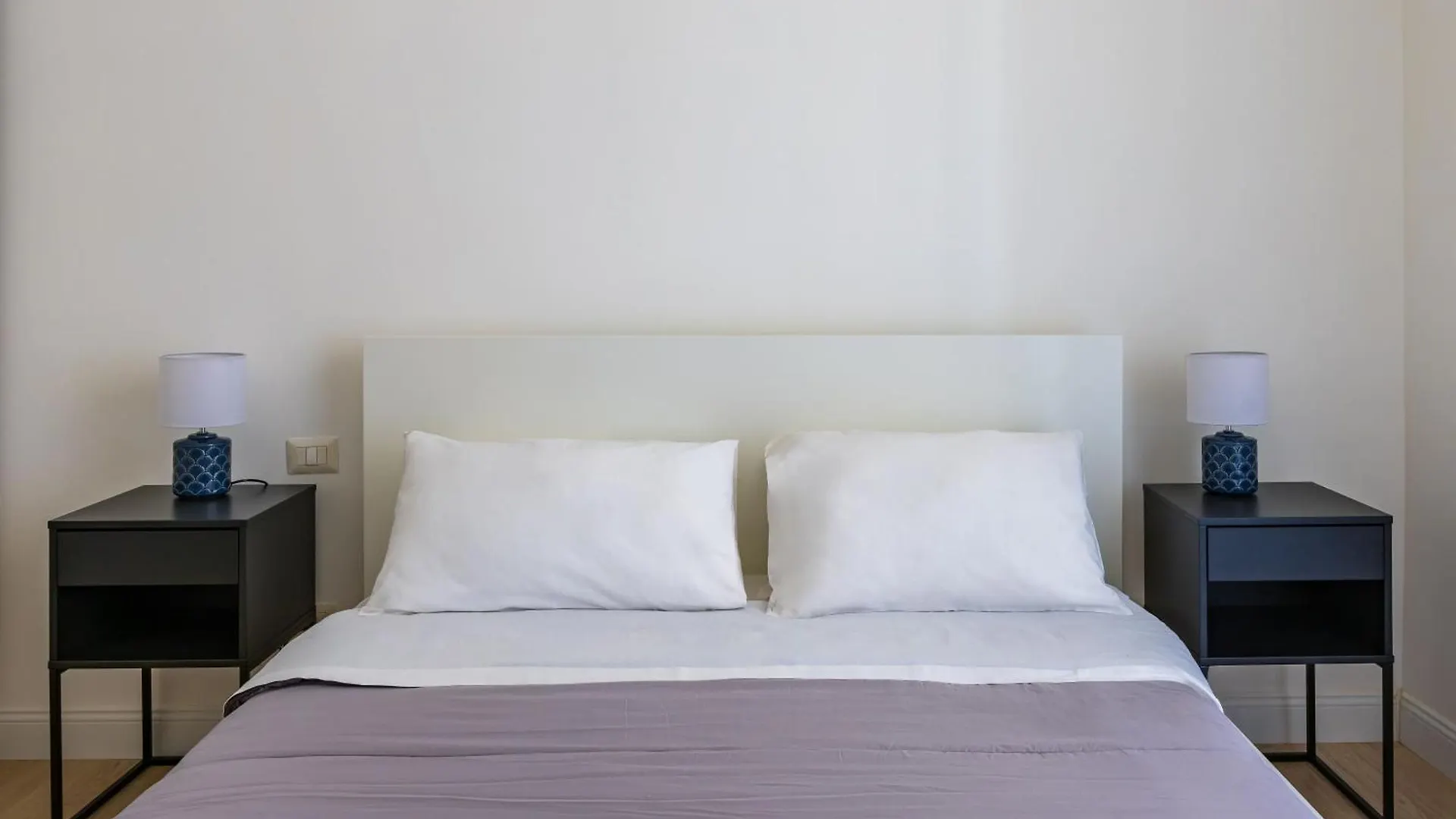 Blu Suite By Napoliapartments Italy