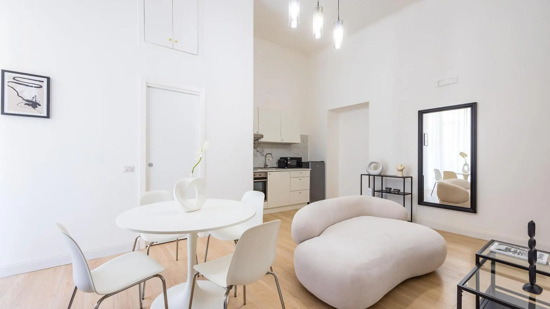 Blu Suite By Napoliapartments